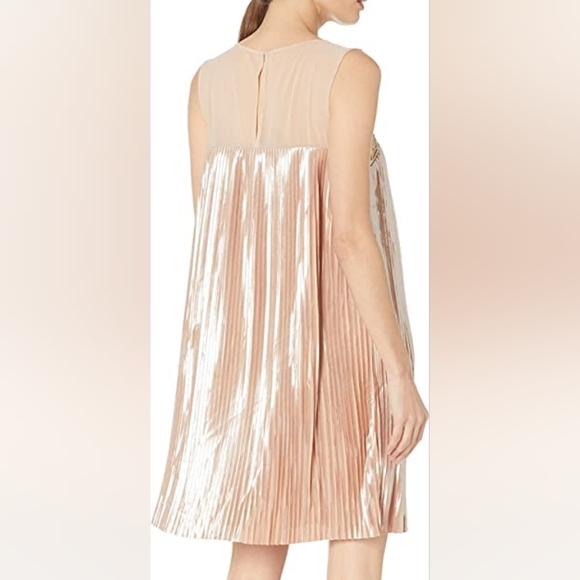 NWT, Jax Black Label Illusion Pleated Trapeze Dress - Picture 10 of 16